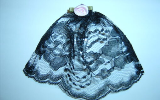 Black Lace Headcovering - Image 2